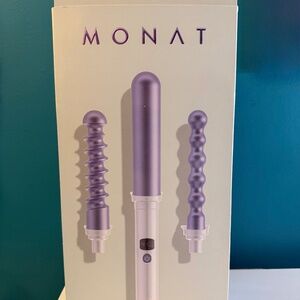 Endless curls curling iron from monat